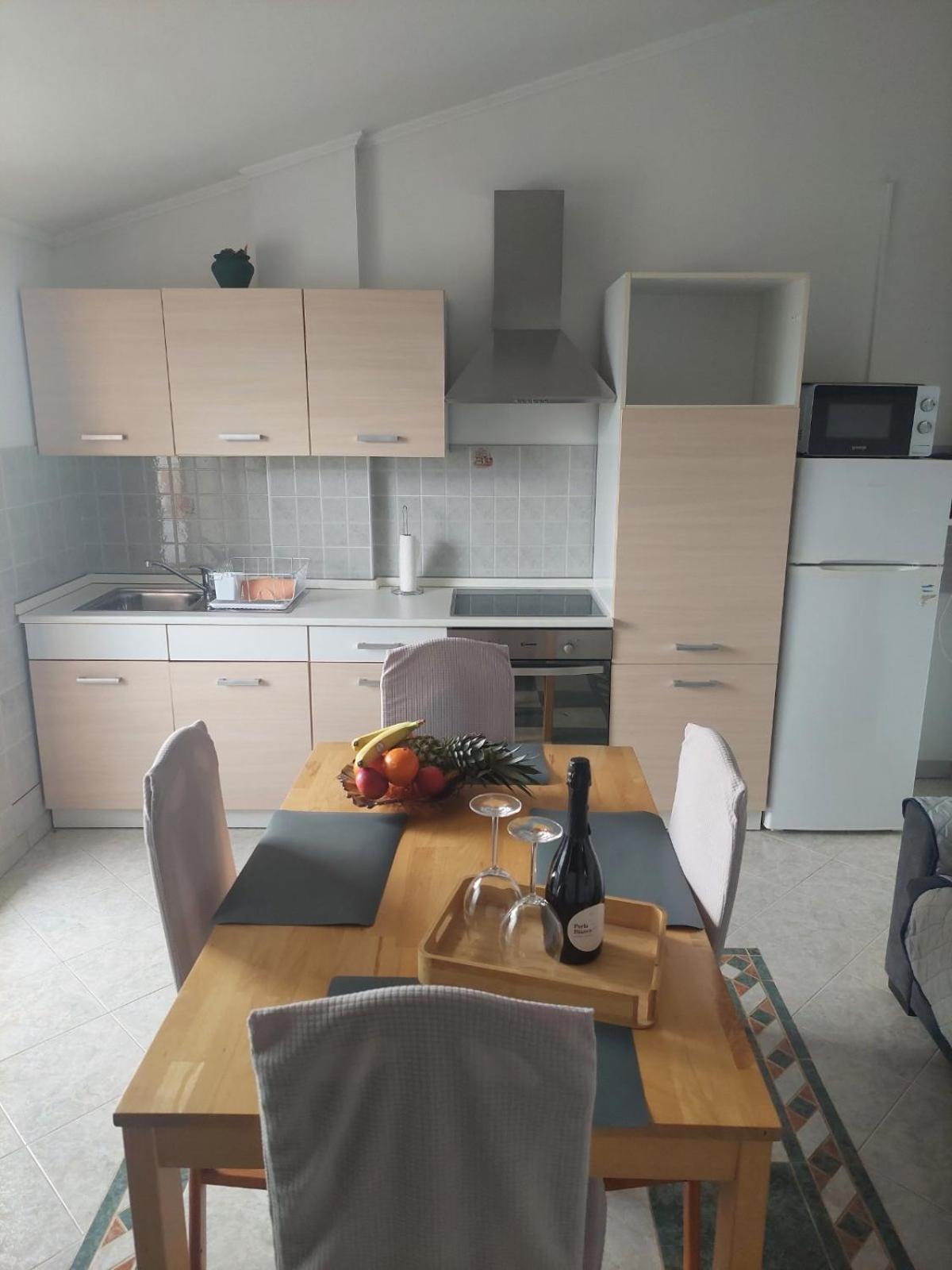 Andela Apartment *